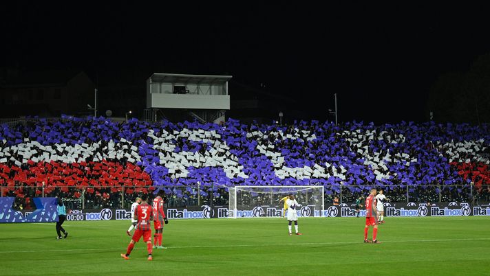 FOTO – La (doppia) coreografia di Cremonese-Fiorentina - immagine 1