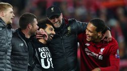 Liverpool, il tunnel del Wanda Metropolitano è troppo basso e il pullman resta bloccato!