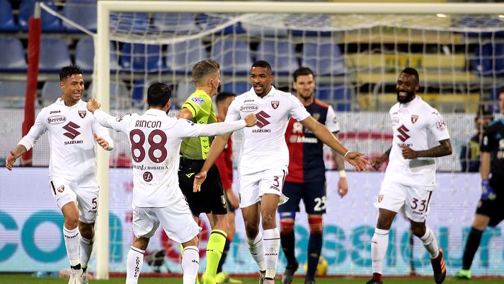 CAGLIARI, ITALY - FEBRUARY 19:  Bremer of Torino celebrates his goal of 0-1 during the Serie A match between Cagliari Calcio and Torino FC at Sardegna Arena on February 19, 2021 in Cagliari, Italy. (Photo by Enrico Locci/Getty Images) 