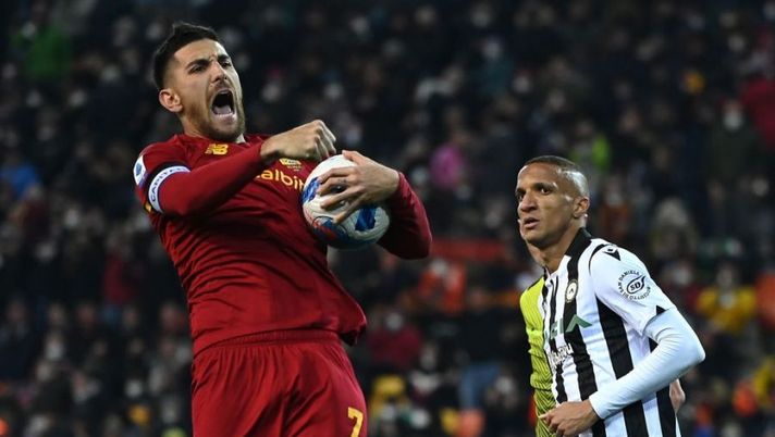 UDINE, ITALY - MARCH 13: Lorenzo Pellegrini of AS Roma celebrates after scoring the 1-1 goal during the Serie A match between Udinese Calcio and AS Roma at Dacia Arena on March 13, 2022 in Udine, Italy. (Photo by Alessandro Sabattini/Getty Images) Voti fantacalcio: Pellegrini come Molina, la scelta su Demiral! Deludono Abraham e Muriel - immagine 1