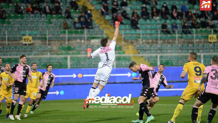 Palermo, Pelagotti punta le cento presenze in rosa: Serie B e primato nel nuovo club?  palermo