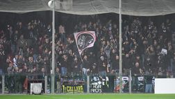 Colpo Ascoli e regalo ai tifosi: il presidente in curva con i 30 irriducibili di Reggio Calabria