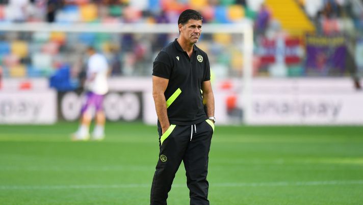 UDINE, ITALY - AUGUST 31: Andrea Sottil, Head coach of Udinese looks on prior to the Serie A match between Udinese Calcio and ACF Fiorentina at Dacia Arena on August 31, 2022 in Udine, Italy. (Photo by Alessandro Sabattini/Getty Images) Udinese, Sottil: “Emozionante incontrare Ricky. Ce lo siamo immaginato anni fa” - immagine 1