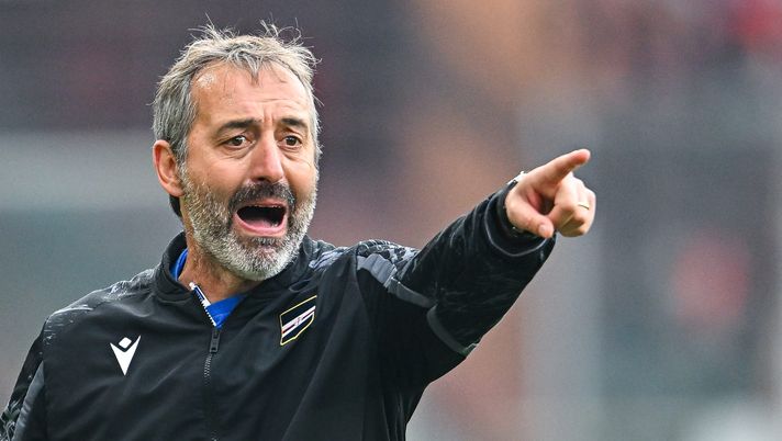 GENOA, ITALY - APRIL 30: Marco Giampaolo head coach of Sampdoria reacts during the Serie A match between UC Sampdoria and Genoa CFC at Stadio Luigi Ferraris on April 30, 2022 in Genoa, Italy. (Photo by Getty Images) Sampdoria, i convocati di Giampaolo. C’è un recupero fondamentale - immagine 1