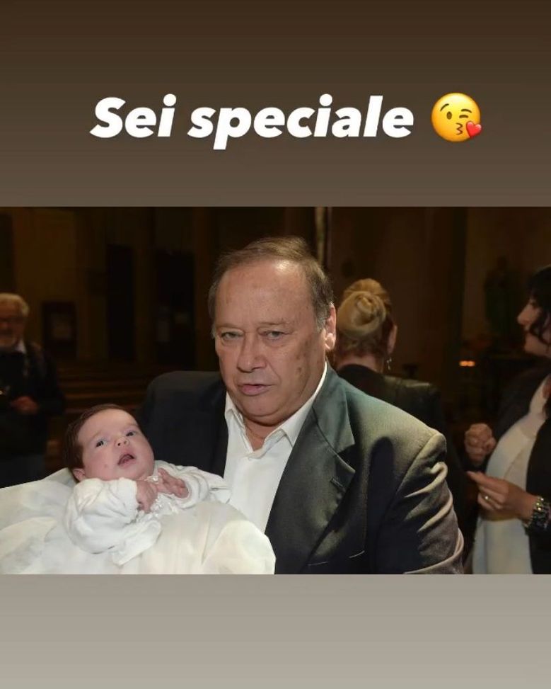 Totti, il ricordo di papà Enzo sui social: “Sei speciale” – FOTO- immagine 2