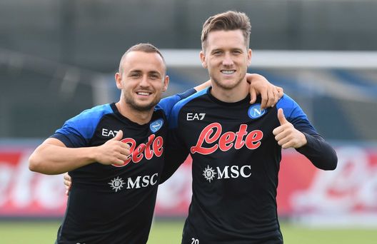 lobotka zielinski (Photo by SSC NAPOLI via Getty Images) lobotka zielinski napoli