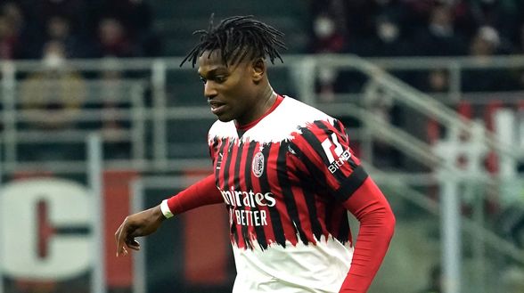 Rafael Leao (attaccante AC Milan) qui durante Milan-Bologna 0-0 (Serie A 2021-2022) | News (Getty Images) Rafael Leao (attaccante AC Milan) qui durante Milan-Bologna 0-0 (Serie A 2021-2022) | News (Getty Images)