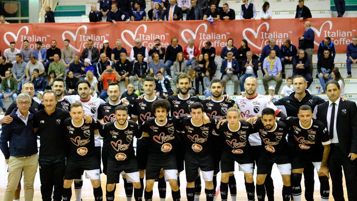 Syn-Bios Petrarca, per i playoff scudetto un grande ritorno sulle maglie: il marchio Italian Coffee 