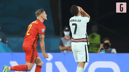 VIDEO Portogallo, rabbia CR7: getta la fascia da capitano a terra, poi la calcia