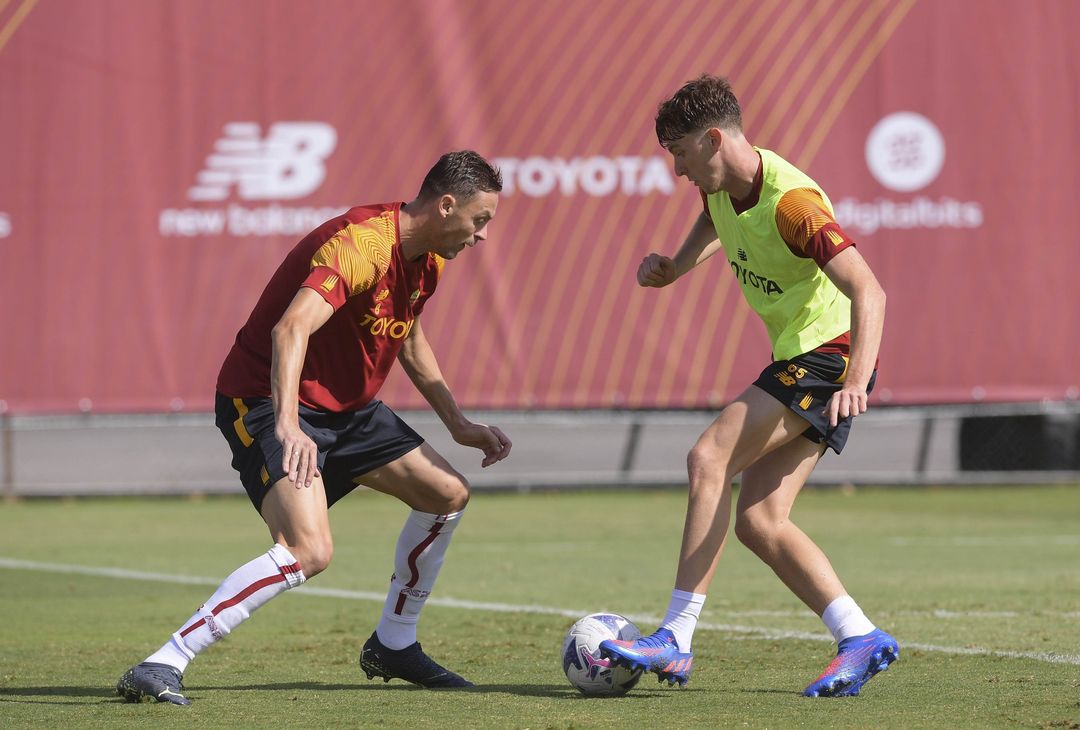 Trigoria, la Roma lavora per preparare la trasferta contro l’Inter – FOTO GALLERY - immagine 13