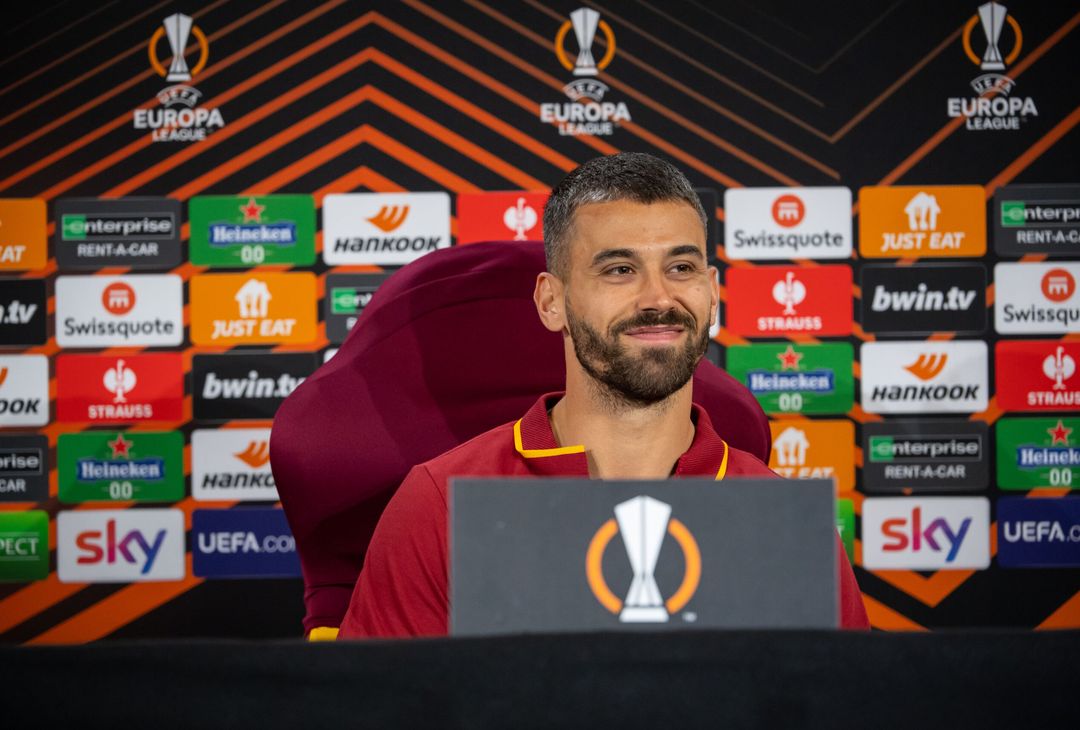 Roma, la conferenza stampa di Mourinho e Spinazzola – FOTO GALLERY - immagine 5