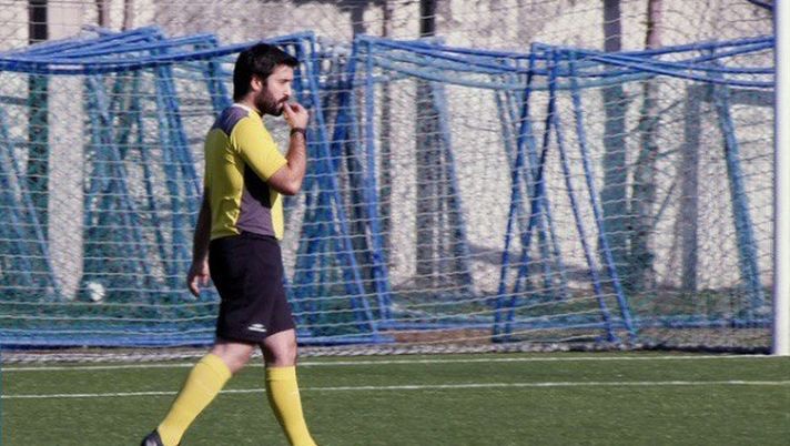 E’ sordo dalla nascita ma è orgoglioso di essere arbitro: la storia di vita di Filipe Oliveira E’ sordo dalla nascita ma è orgoglioso di essere arbitro: la storia di vita di Filipe Oliveira - immagine 1