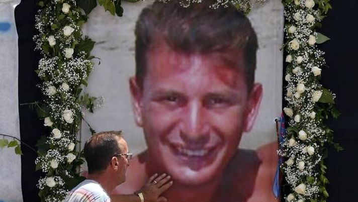 Cronaca: morte di Ciro Esposito, ridotta la pena a Daniele De Santis Cronaca: morte di Ciro Esposito, ridotta la pena a Daniele De Santis