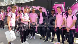 VIDEO Palermo, squadra in partenza per Modena: i rosa lasciano il “Renzo Barbera”