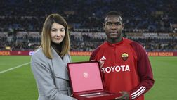 Roma-Torino, il club celebra Ndicka per la Coppa d’Africa: applausi dell’Olimpico