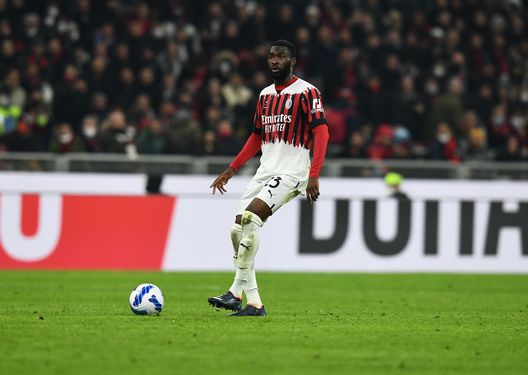 Fikayo Tomori (difensore AC Milan) qui durante Milan-Bologna 0-0 (Serie A 2021-2022) | News (Getty Images) Fikayo Tomori AC Milan Milan-Bologna 0-0 Serie A 2021-2022