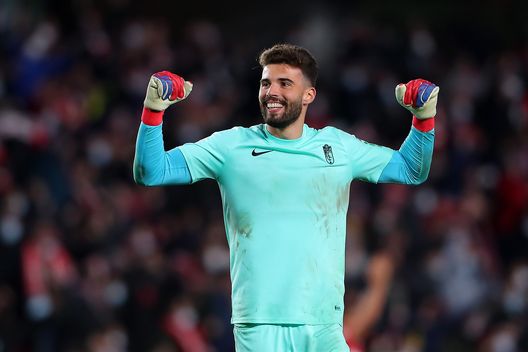 maximiano (Photo by Fran Santiago/Getty Images) Ospina verso l’Al Nassr: dopo l’ufficialità sarà caccia ad un vice-Meret. Le ultime- immagine 2