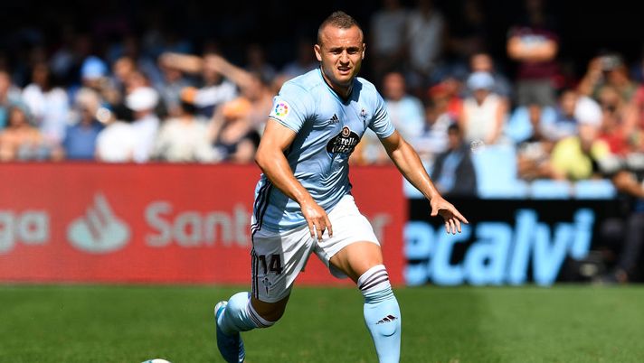 VIGO, SPAIN - AUGUST 17: Stanislav Lobotka of RC Celta in action during the Liga match between RC Celta de Vigo and Real Madrid CF at Abanca-Balaídos on August 17, 2019 in Vigo, Spain. (Photo by Octavio Passos/Getty Images) 