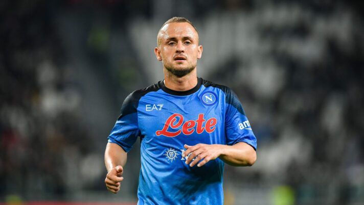 Napoli, si ferma Lobotka: ecco il comunicato e la diagnosi dopo lo stop - immagine 1