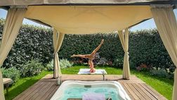 Diletta Leotta e la passione per lo yoga: prove di equilibrio in vacanza