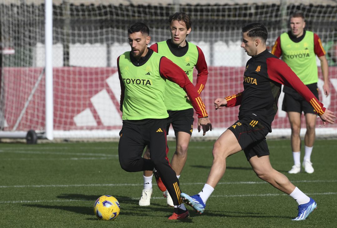 Roma, l’ultimo allenamento pima della Cremonese – FOTOGALLERY - immagine 8