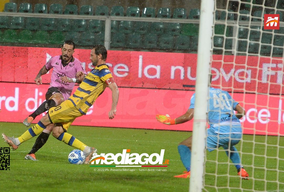 FOTO Palermo-Parma 1-0 – 12a giornata Serie B 2022-23 (Gallery) - immagine 35