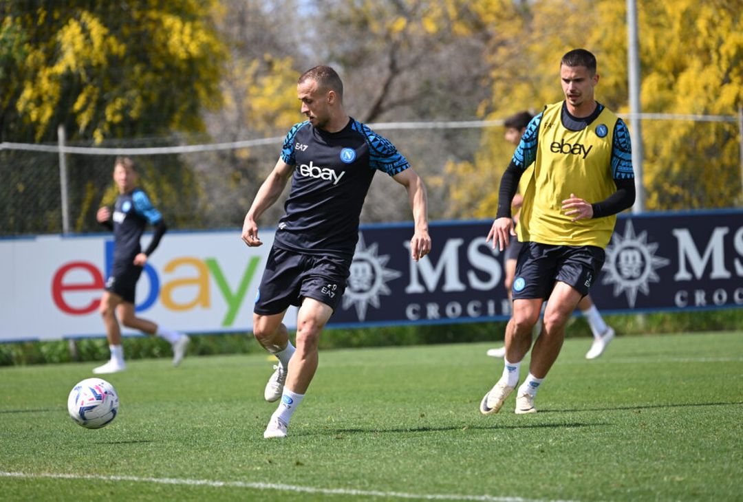 Gli azzurri preparano il match contro il Monza in programma all'U-Power Stadium domenica alle ore 15