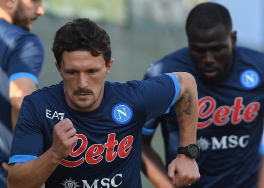 Le divise del Napoli in allenamento Le divise del Napoli in allenamento