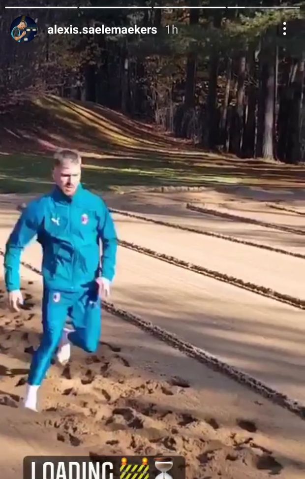 Saelemaekers (calciatore AC Milan) sta recuperando dall'infortunio alla caviglia a Milanello | Milan News Saelemaekers (calciatore AC Milan) sta recuperando dall'infortunio alla caviglia a Milanello | Milan News