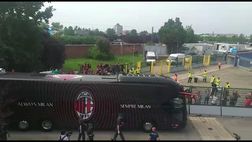 Anche una multa della Polstrada in autogrill nella notte di festa dei tifosi del Milan