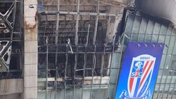 Cina, prende fuoco lo stadio dello Shanghai Shenhua: non ci sono feriti, campo ok