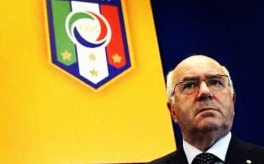 Tutta l'attualità dei grandi temi del calcio italiano secondo Carlo Tavecchio Tutta l'attualità dei grandi temi del calcio italiano secondo Carlo Tavecchio
