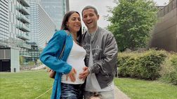 Sensi papà bis. Lui e la moglie Giulia annunciano l’arrivo del secondo figlio