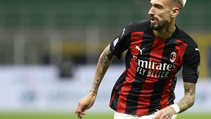 Samu Castillejo (attaccante AC Milan) durante il derby Inter-Milan 1-2 (Serie A 2020-2021) | AC Milan News (Getty Images)