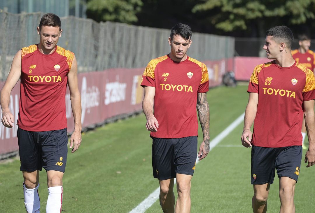 Trigoria, Roma In Campo Per Preparare La Sfida Contro Il Betis – FOTO ...