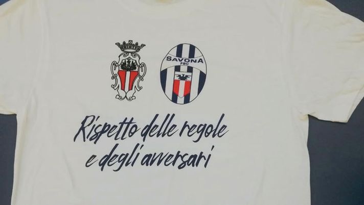 Maglietta speciale Savona, foto @savonafbc.it, , per il derby con il Vado Maglietta speciale Savona, foto @savonafbc.it, , per il derby con il Vado