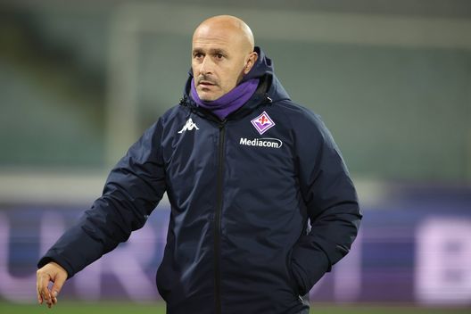 GERMOGLI PH: 21 DICEMBRE 2022 FIRENZE STADIO ARTEMIO FRANCHI AMICHEVOLE FIORENTINA VS LUGANO NELLA FOTO ITALIANO Italiano e l’allenamento con l’Under 18: fatica, corsa e lavoro- immagine 2