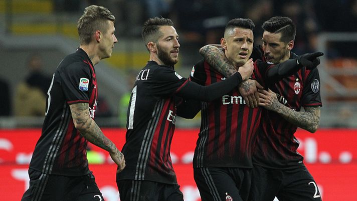 Il Milan esulta dopo un gol (GETTY Images) 