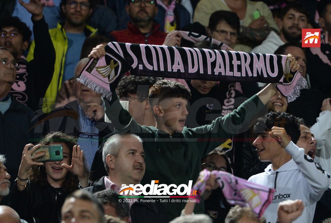 Fotogallery, i tifosi allo stadio per Palermo-Triestina 1-1 - immagine 13