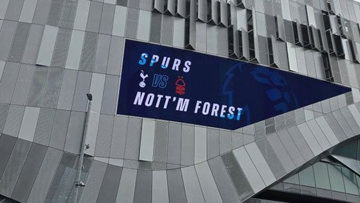 Un uomo ucciso a coltellate vicino allo stadio: ma Tottenham-Nottingham Forest si gioca lo stesso - immagine 1