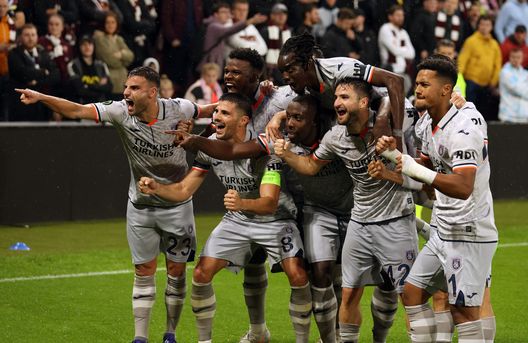 Photo by Ian MacNicol/Getty Images L’esperto a VN: “Vittoria Istanbul con Fiorentina spartiacque, ma in negativo”- immagine 2