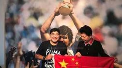 Diego Armando Maradona torna a far parlar di sè per una gara di calcetto nel suo tour in Core