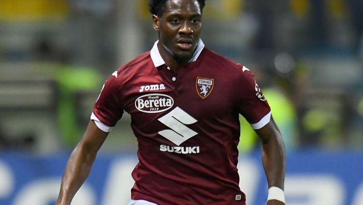 PARMA, ITALY - SEPTEMBER 30: Ola Aina of Torino FC in action during the Serie A match between Parma Calcio and Torino FC at Stadio Ennio Tardini on September 30, 2019 in Parma, Italy. (Photo by Alessandro Sabattini/Getty Images) DAI CAMPI – Incidente domestico per Aina! Novità per Tomiyasu, Perotti e Fabian Ruiz - immagine 1