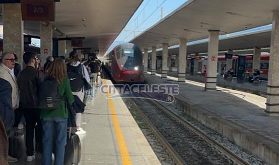 Laziali bloccati in treno Laziali bloccati in treno