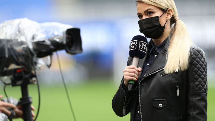 MILAN, ITALY - APRIL 11: Diletta Leotta of DAZN looks on before the Serie A match between FC Internazionale  and Cagliari Calcio at Stadio Giuseppe Meazza on April 11, 2021 in Milan, Italy. (Photo by Marco Luzzani/Getty Images) 
