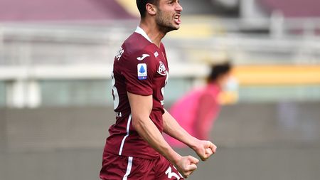 TURIN, ITALY - MARCH 17: Rolando Mandragora of Torino F.C. celebrates after scoring his sides second goal during the Serie A match between Torino FC and US Sassuolo at Stadio Olimpico di Torino on March 17, 2021 in Turin, Italy. Sporting stadiums around Italy remain under strict restrictions due to the Coronavirus Pandemic as Government social distancing laws prohibit fans inside venues resulting in games being played behind closed doors. (Photo by Valerio Pennicino/Getty Images)