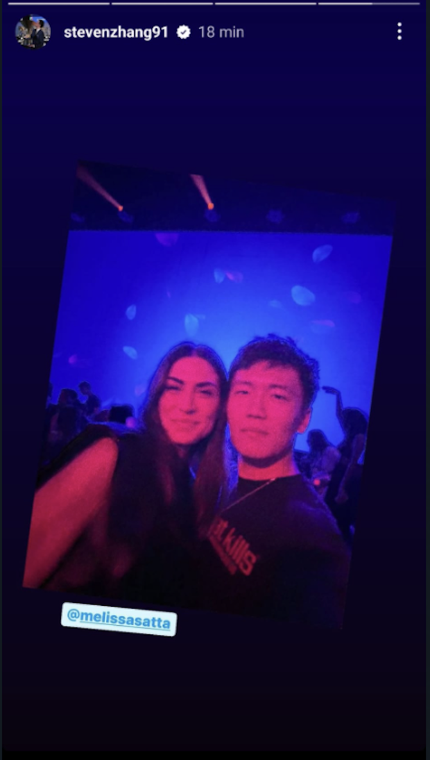 Steven Zhang, selfie con Melissa Satta: lo scatto dei due in un locale a Miami- immagine 3