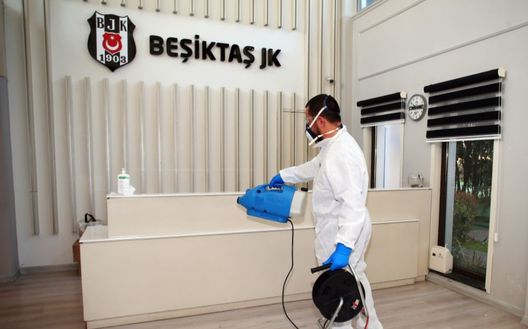 La sanificazione della sede del Besiktas 
