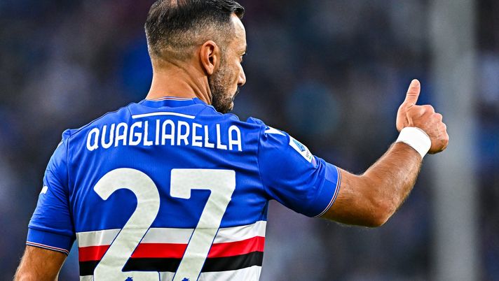 GENOA, ITALY - NOVEMBER 06: Fabio Quagliarella of Sampdoria reacts during the Serie A match between UC Sampdoria and ACF Fiorentina at Stadio Luigi Ferraris on November 6, 2022 in Genoa, Italy. (Photo by Simone Arveda/Getty Images) Sampdoria retrocessa e a rischio fallimento: Quagliarella “in stile” Di Livio? - immagine 1