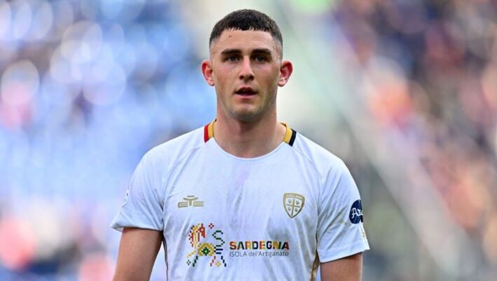 BOLOGNA, ITALY - MARCH 02: Roberto Piccoli of Cagliari during the Serie A match between Bologna and Cagliari at Stadio Renato Dall'Ara on March 02, 2025 in Bologna, Italy. (Photo by Alessandro Sabattini/Getty Images) Cagliari, un voto pieno di differenza per Piccoli su Gazzetta! I tre peggiori sono da 5 - immagine 1